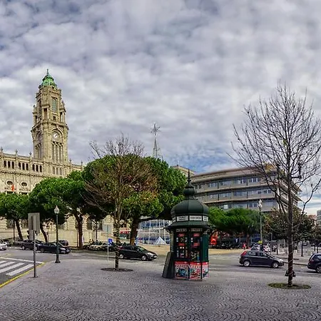 At - Aliados Apartmán